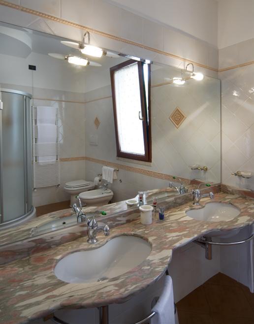 Il Casale Corte Rossa Latina Luaran gambar